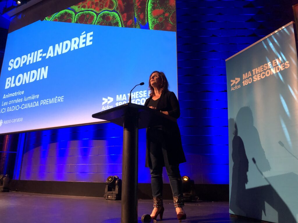 Sophie-Andrée Blondin on stage / Sophie-Andrée Blondin sur scène